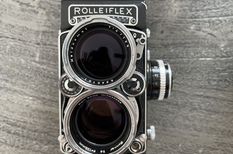 Rolleiflex 6×6 mit Sonnar 4/135mm